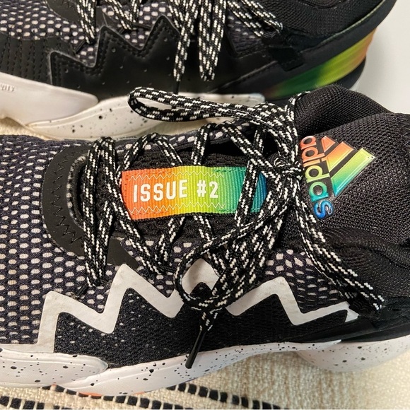 ADIDAS / D.O.N. Issue #2 Basketball Shoes Size 6 - Picture 2 of 8